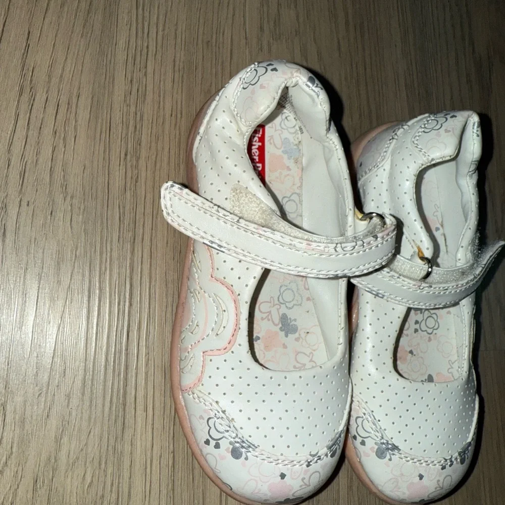 Fisher-Price Cream Dress‎ Shoes for Kids